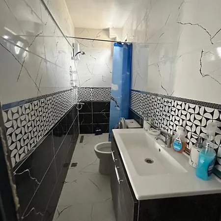 Trapezde Kiralik Muestakil فندق