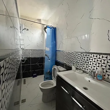 Trapezde Kiralik Muestakil فندق *