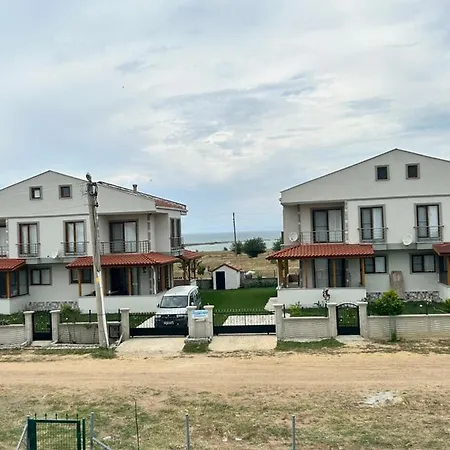 Trapezde Kiralik Muestakil Enez