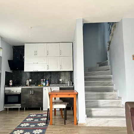 Hotel Trapezde Kiralik Muestakil Enez